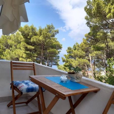 Peace And Quiet Apartment In Brela, Croatia Exterior photo