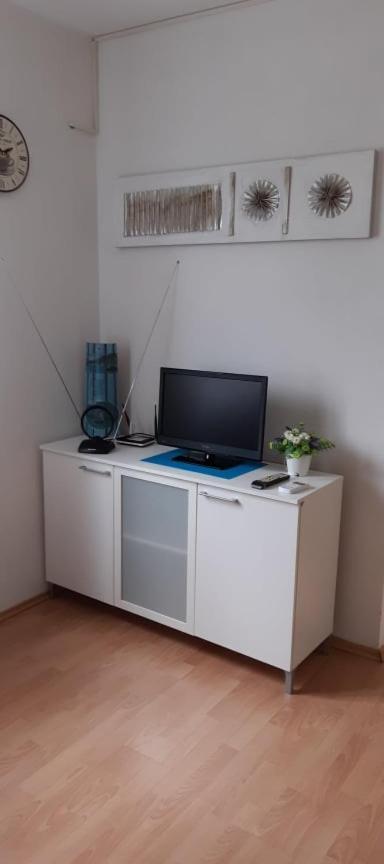 Peace And Quiet Apartment In Brela, Croatia Exterior photo